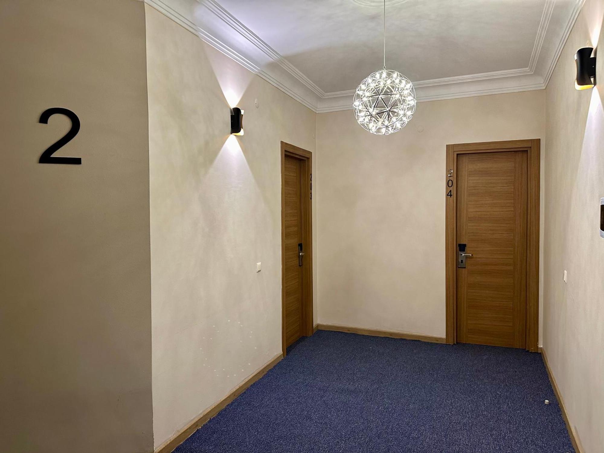 Hotel Tsereteli Batoemi Buitenkant foto